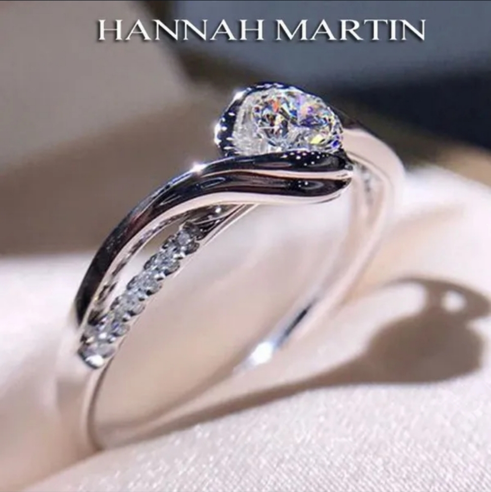 NEW HANNAH MARTIN 925 SILVER RING